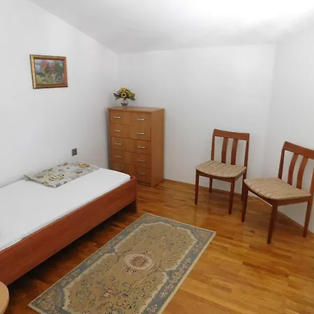 Blazevic Apartman Pješčana Uvala