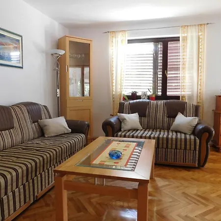 Blazevic Apartman Pješčana Uvala